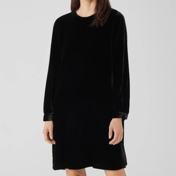 Eileen Fisher. Petite Sized Silk Blend Velvet Crew Neck Dress. - Picture 1 of 11